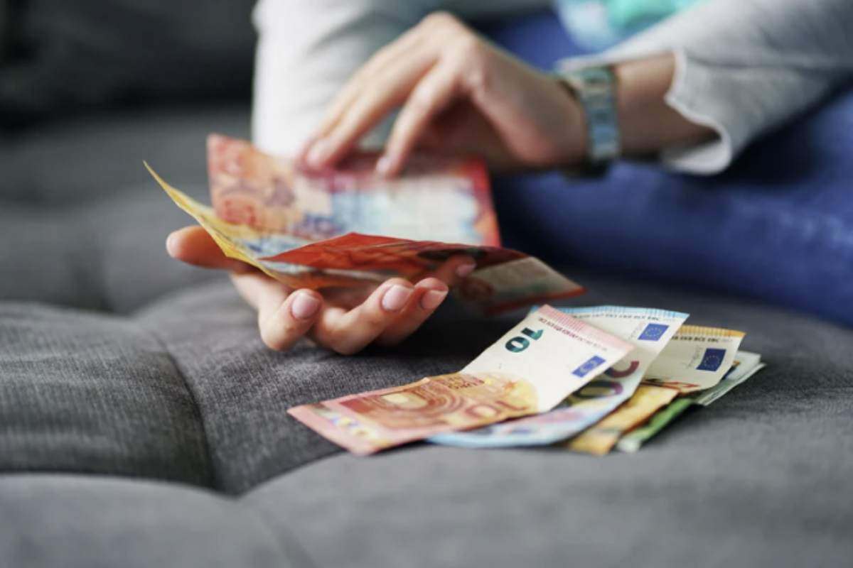 Il calendario dei pagamenti dell’INPS prevede regolarmente l’erogazione dell’Assegno unico e di altre misure di sostegno, come l’Assegno di Inclusione (ADI)